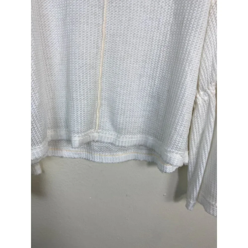 Free People Women White Waffle‎ Knit Top Bell Sleeves Size Small Boho Festival